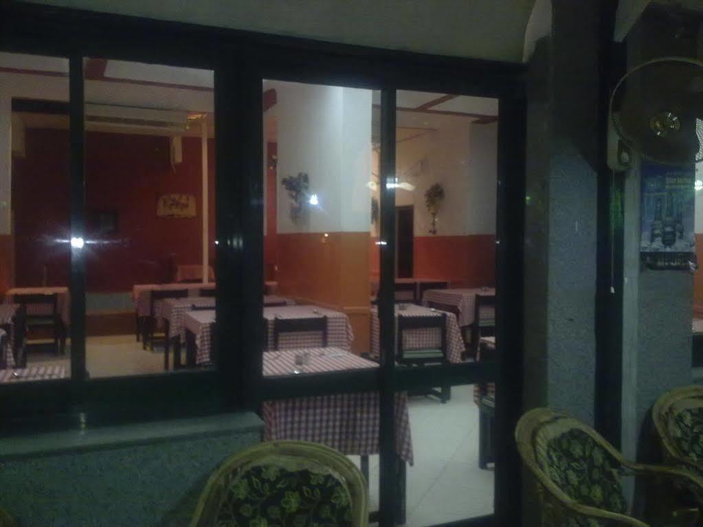 Sea View Hotel Hurghada Exterior photo